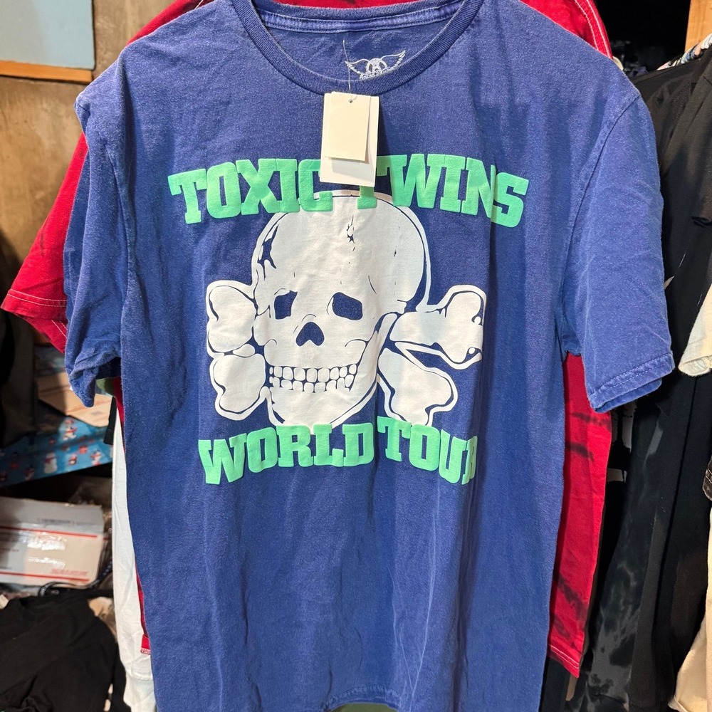 Aerosmith- Toxic Twins World Tour NWT! Size Medium